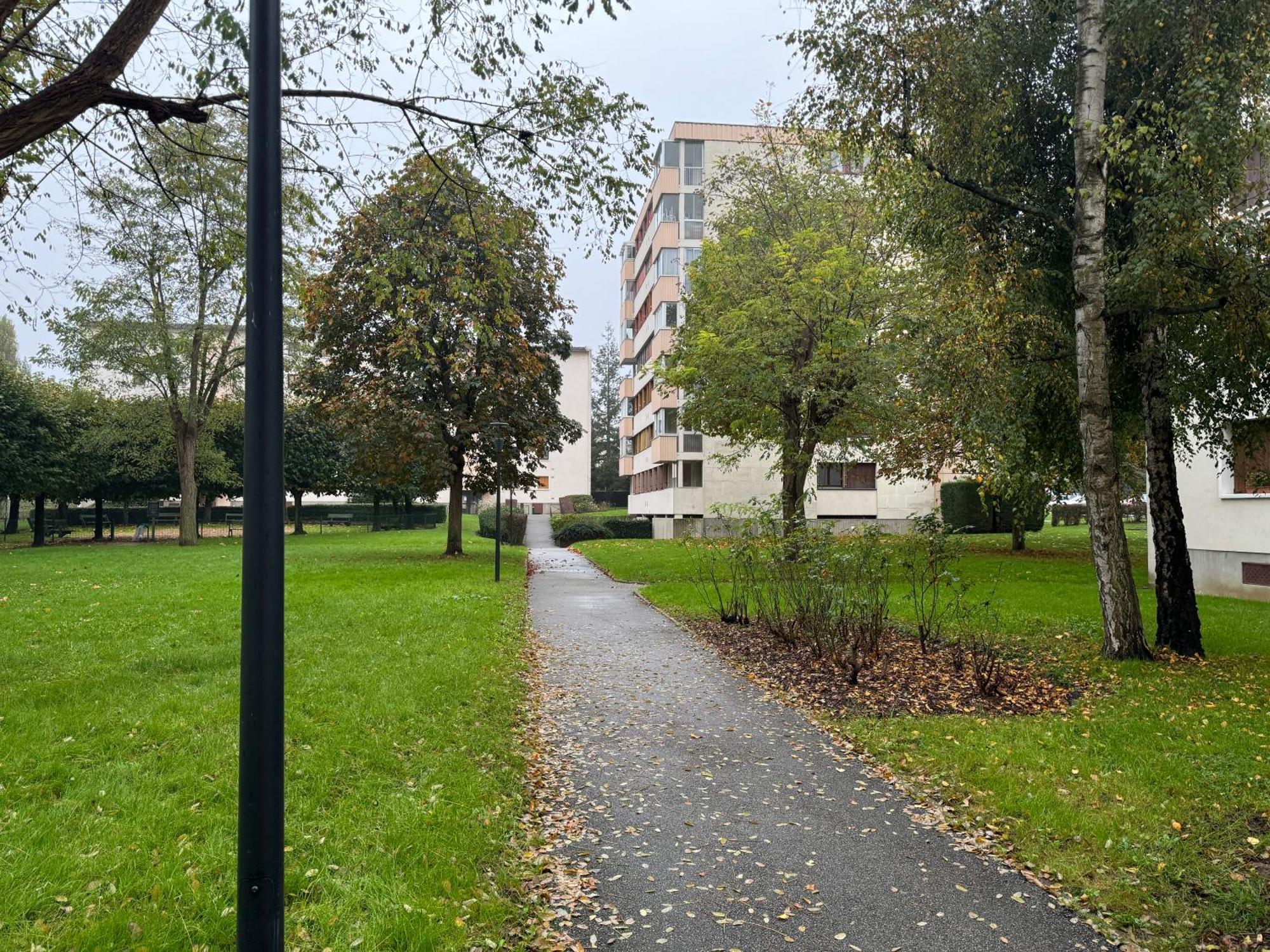 Appartement Periurbain De Paris Et Versailles Les Clayes-Sous-Bois Extérieur photo
